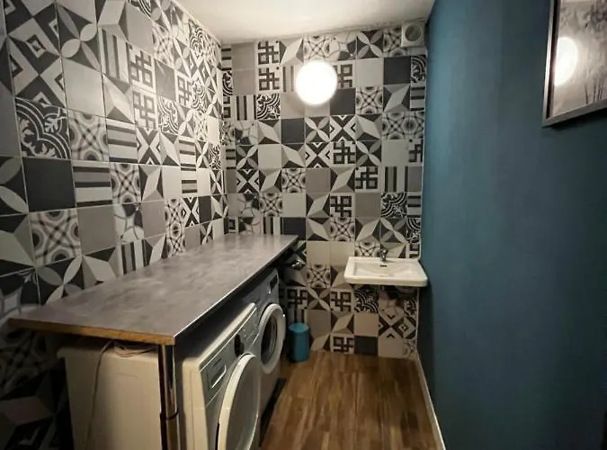 Cosy Proche Gare Et Centre * לורדה